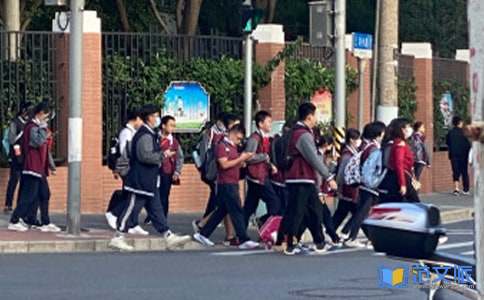 高中学生的评语